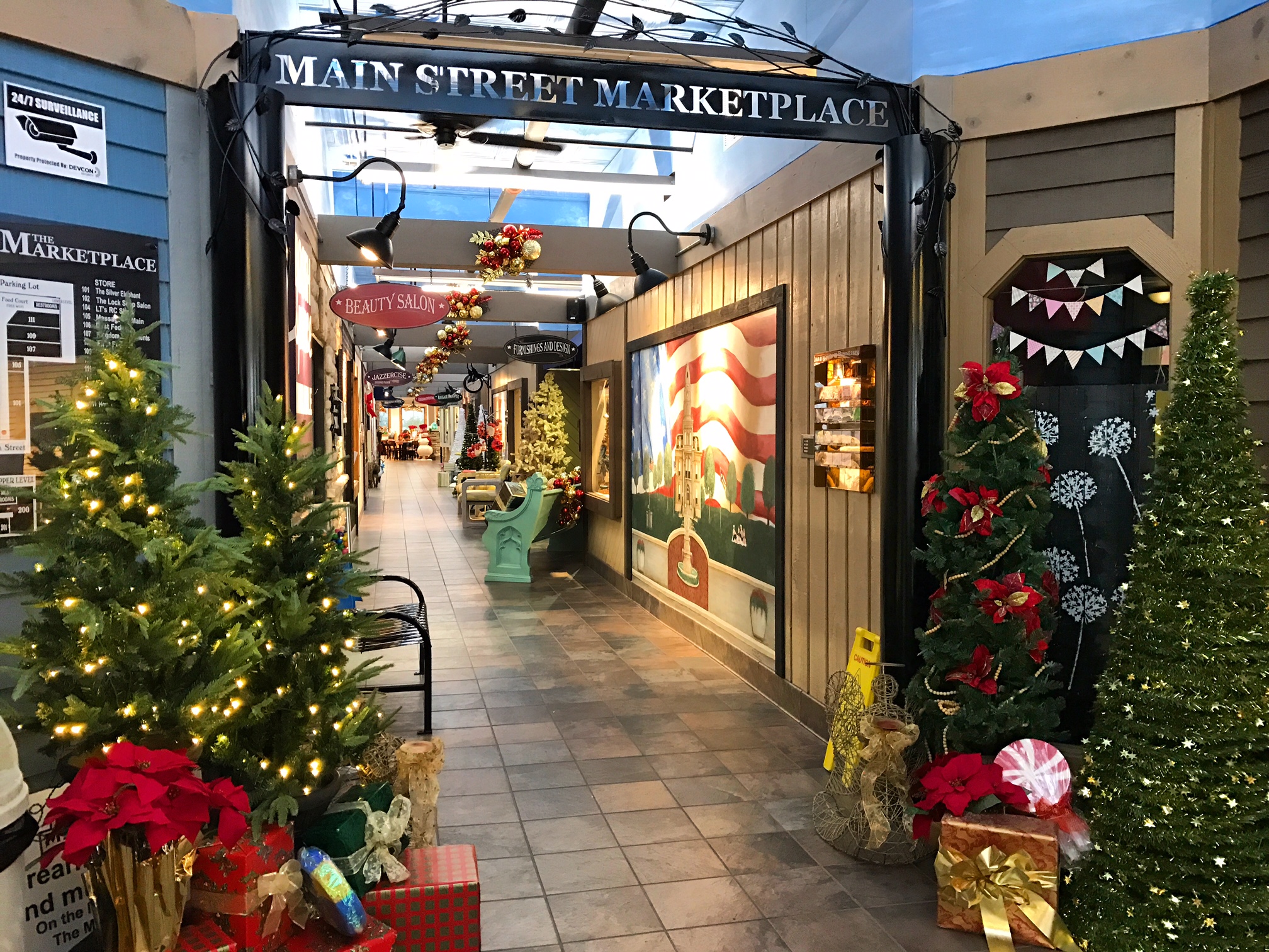 It’s Christmas Time in the City Downtown Bellefontaine