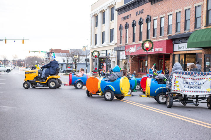The kids' train in the parade