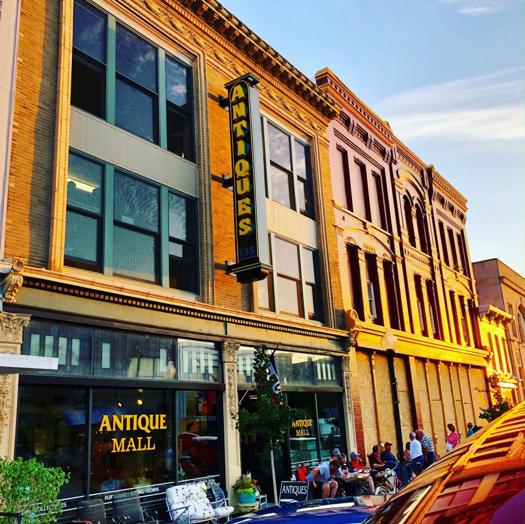 HIDDEN GEMS: Olde Mint Antiques